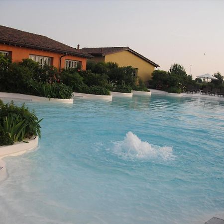 Joia Hotel & Luxury Apartments Rta Brusaporto Екстериор снимка