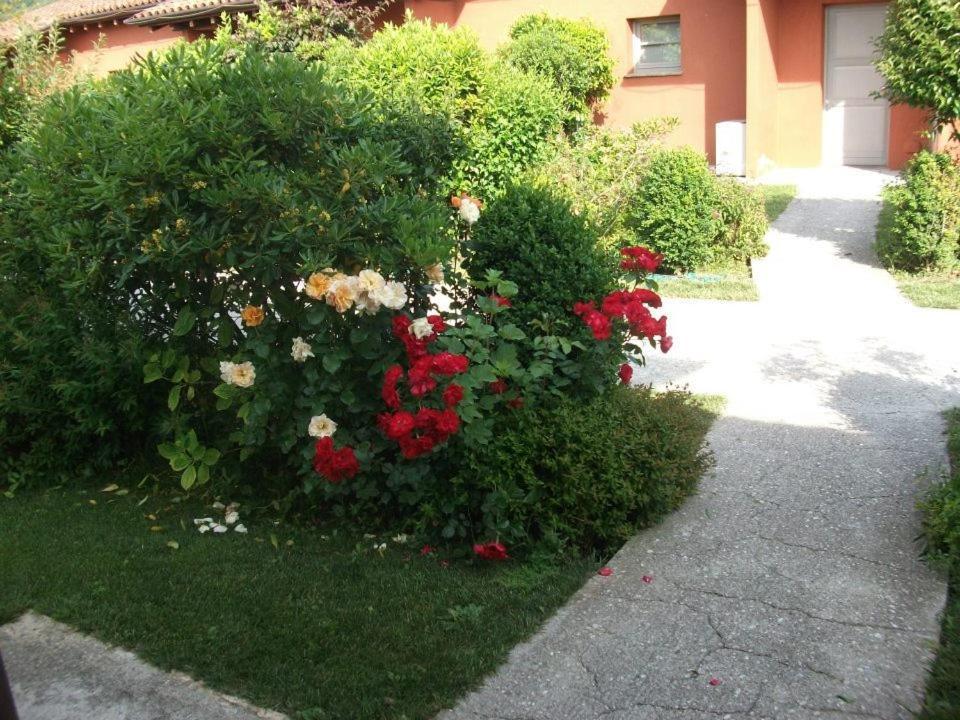 Joia Hotel & Luxury Apartments Rta Brusaporto Екстериор снимка